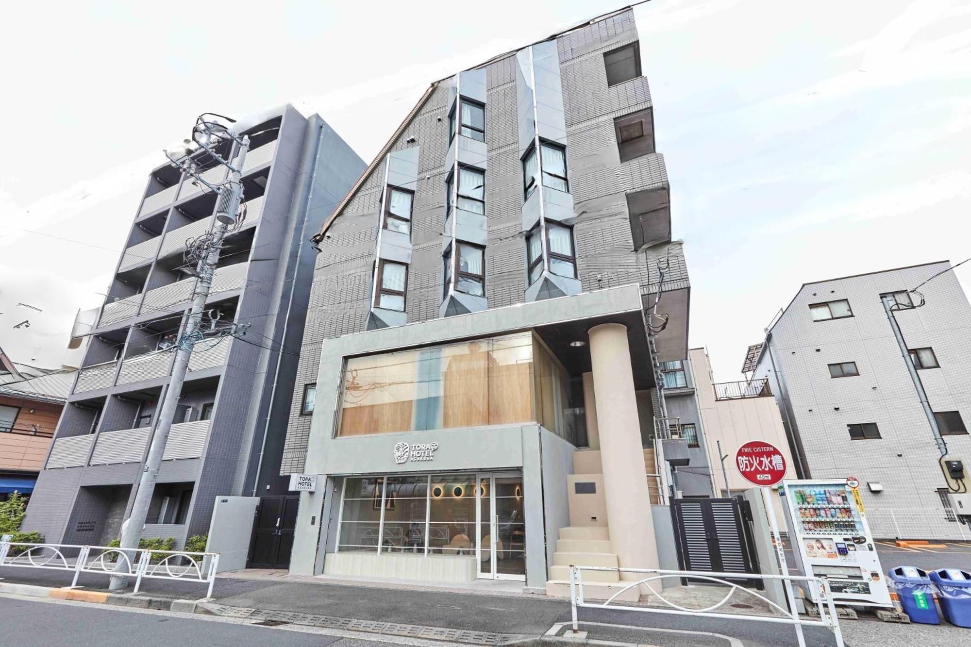 Tora Hotel Asakusa - Tokyo — Fotos 1